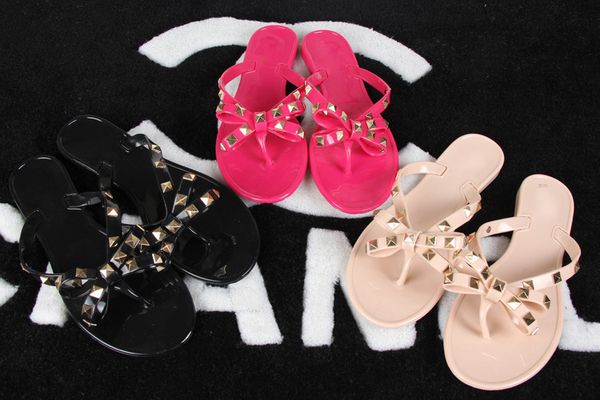 butterfly-knot metal decoration rivet women flat flip flops open toe casual summer outside slippers women solid ladies shoes, Black
butterfly-knot metal decoration rivet women flat flip flops open toe casual summer outside slippers women solid ladies shoes, Black