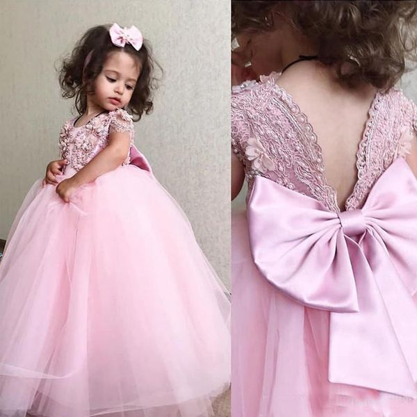 2020 cute pink flower girls dresses formal wear stunning lace appliqued beads sleeves girl pageant gowns v back tulle kids party dress, White;blue
2020 cute pink flower girls dresses formal wear stunning lace appliqued beads sleeves girl pageant gowns v back tulle kids party dress, White;blue