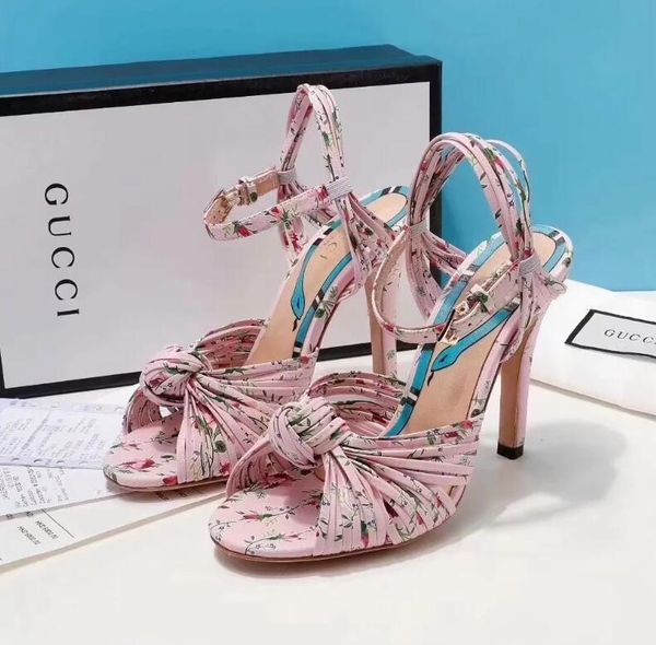 new red bottom specia graffiti colorful women pumps stiletto high heels spring wedding party women shoes, Black
new red bottom specia graffiti colorful women pumps stiletto high heels spring wedding party women shoes, Black