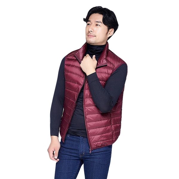 winter classic men white duck down vest ultralight sleeveless jacket fashion windproof stand collar men slim fit warm down coat, Black
winter classic men white duck down vest ultralight sleeveless jacket fashion windproof stand collar men slim fit warm down coat, Black
