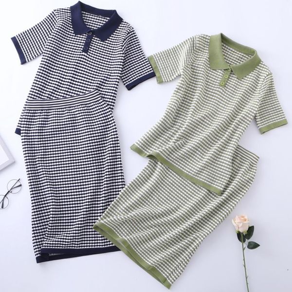 2019 summer preppy style lapel plaid ice silk knitted short-sleeved +package hip skirt two piece sets, Black
2019 summer preppy style lapel plaid ice silk knitted short-sleeved +package hip skirt two piece sets, Black