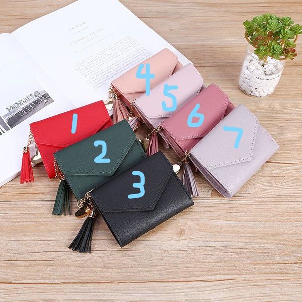 2020 wholesale leather wallet for women multicolor designer short wallet card holder women purse classic zipper pocket, Red;black
2020 wholesale leather wallet for women multicolor designer short wallet card holder women purse classic zipper pocket, Red;black