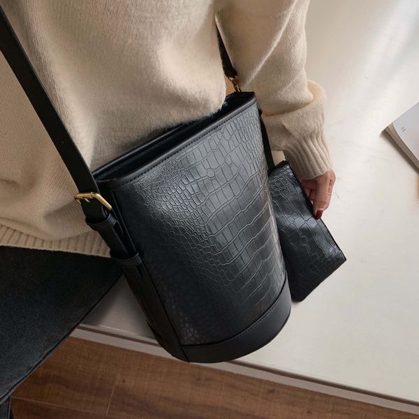 stone pattern pu leather bucket bags for women quality crossbody shoulder bag female retro style handbags bolsa feminina
stone pattern pu leather bucket bags for women quality crossbody shoulder bag female retro style handbags bolsa feminina