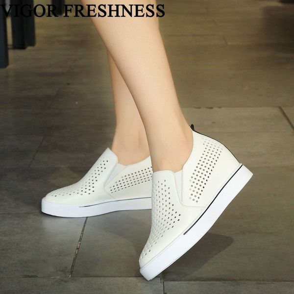vigor freshness woman shoes spring eyelet pumps platform shoes summer women height increasing heels cutout pumps wy338, Black
vigor freshness woman shoes spring eyelet pumps platform shoes summer women height increasing heels cutout pumps wy338, Black