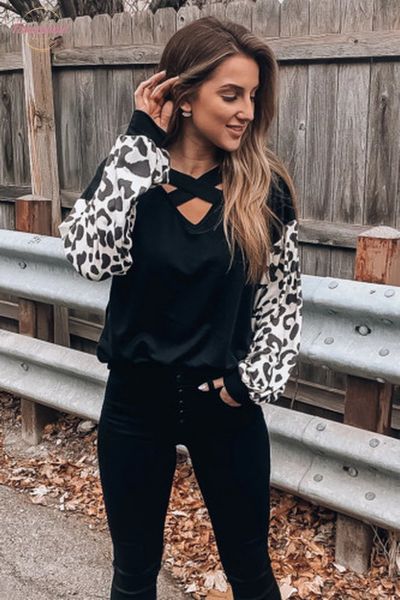 women leopard print cross v neck casual long sleeve t shirt streetwear t shirt women spring harajuku t shirt korean style, White
women leopard print cross v neck casual long sleeve t shirt streetwear t shirt women spring harajuku t shirt korean style, White