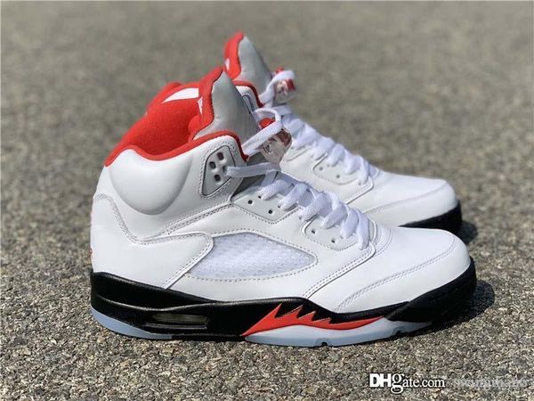 air authentic 5 fire red retro basketball shoes white black 3m reflective the last dance men 5s sports sneakers da1911-102 with box
air authentic 5 fire red retro basketball shoes white black 3m reflective the last dance men 5s sports sneakers da1911-102 with box