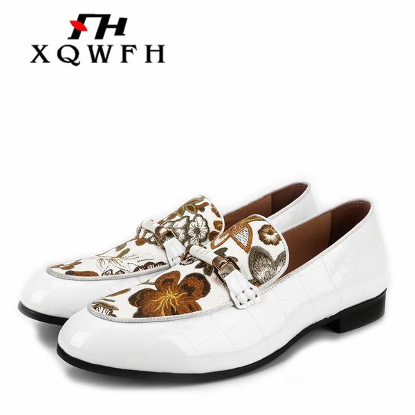handmade men shoes white leather and printed men's casual shoes men flat stylist sneakers, Black
handmade men shoes white leather and printed men's casual shoes men flat stylist sneakers, Black