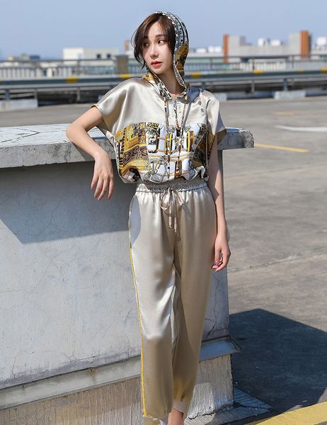 clothing women's fashion like designer summer satin silk printed champage color suit and pants piece two sets pants women's set ti, Black
clothing women's fashion like designer summer satin silk printed champage color suit and pants piece two sets pants women's set ti, Black