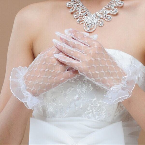 Whosesale Newest Bridal Gloves Bride's Wedding Short Reislo Finger Lace Gloves White Transparent Women's Wedding Gloves
Whosesale Newest Bridal Gloves Bride's Wedding Short Reislo Finger Lace Gloves White Transparent Women's Wedding Gloves