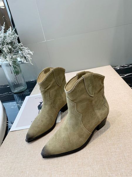 concise 2019 autumn suede short boots women chunky heel knight boots fashion pointed toe slip on ankle for women, Black
concise 2019 autumn suede short boots women chunky heel knight boots fashion pointed toe slip on ankle for women, Black