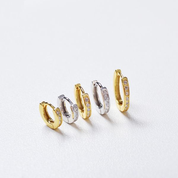 925 sterling silver earring fashion round zircon circle ear ring mini ear bone buckle 6mm cute trend wild female jewelry, Golden;silver
925 sterling silver earring fashion round zircon circle ear ring mini ear bone buckle 6mm cute trend wild female jewelry, Golden;silver