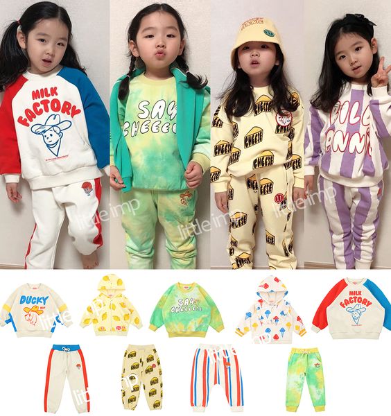 boys clothes 2020 korea bebe style spring baby girls clothes children's sets fashion kids sweatshirt for boys girls y200325, White
boys clothes 2020 korea bebe style spring baby girls clothes children's sets fashion kids sweatshirt for boys girls y200325, White