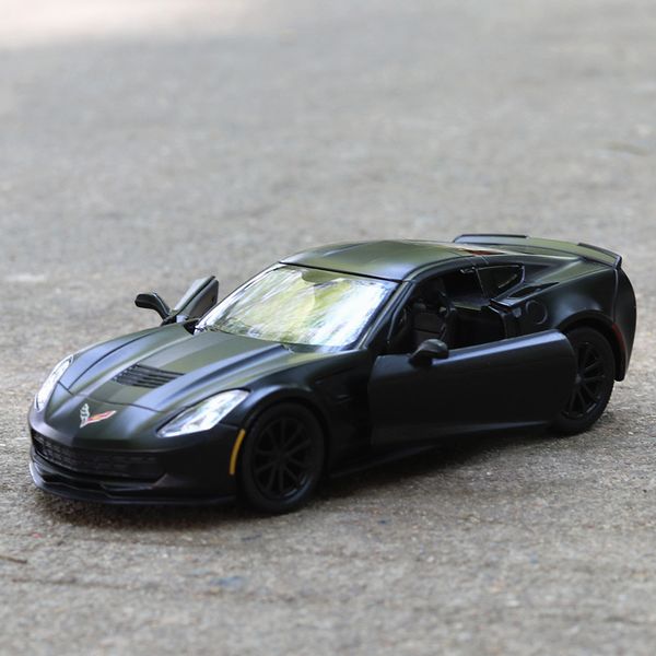 1/36 Chevrolet Corvette C7 литье под давлением модель сплава тянуть назад автомобиль детские
1/36 Chevrolet Corvette C7 литье под давлением модель сплава тянуть назад автомобиль детские