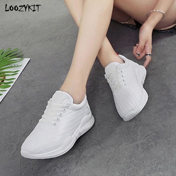 loozykit 2019 new women flat sneakers shoes female mesh breathable lace-up vulcanized ladies casual soft sports shoes plus size
loozykit 2019 new women flat sneakers shoes female mesh breathable lace-up vulcanized ladies casual soft sports shoes plus size