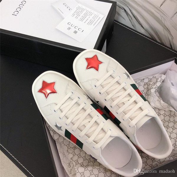 20wn 2020 the new shoes woman luxury non-slip sneakers men's fashion england iow shoes men's casual sports flat shoes girl 35-44, Black
20wn 2020 the new shoes woman luxury non-slip sneakers men's fashion england iow shoes men's casual sports flat shoes girl 35-44, Black