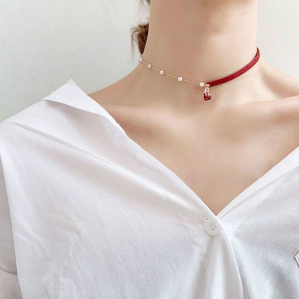 новая ins шеи ключица цепи жемчужина цепи choker ожерелье женщины красной черный цвет девушка choker ожерелье ювелирного изделия новый, Golden;silver
новая ins шеи ключица цепи жемчужина цепи choker ожерелье женщины красной черный цвет девушка choker ожерелье ювелирного изделия новый, Golden;silver