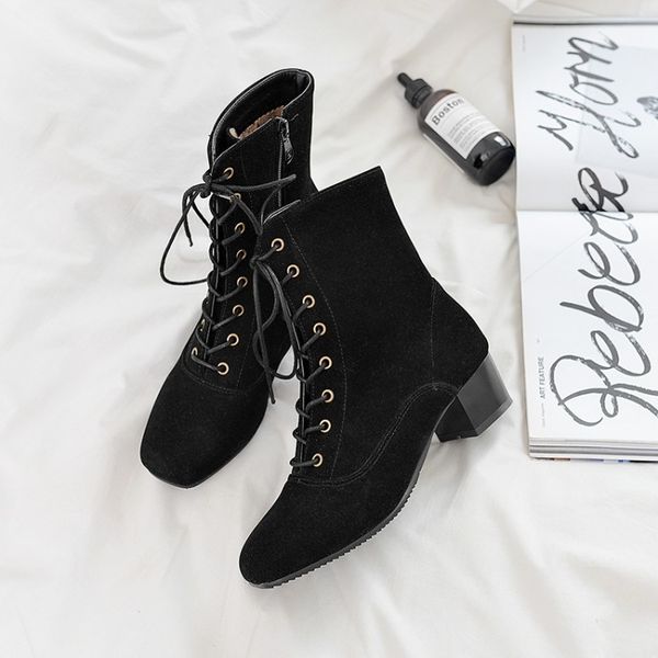 oversized -16 boots women shoes ankle boots for women ladies cross strap side zipper, Black
oversized -16 boots women shoes ankle boots for women ladies cross strap side zipper, Black