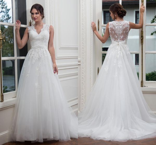 2019 custom made size elegant v neck a line wedding dresses chic illusion back lace applique tulle covered buttons bow wedding gowns, White
2019 custom made size elegant v neck a line wedding dresses chic illusion back lace applique tulle covered buttons bow wedding gowns, White
