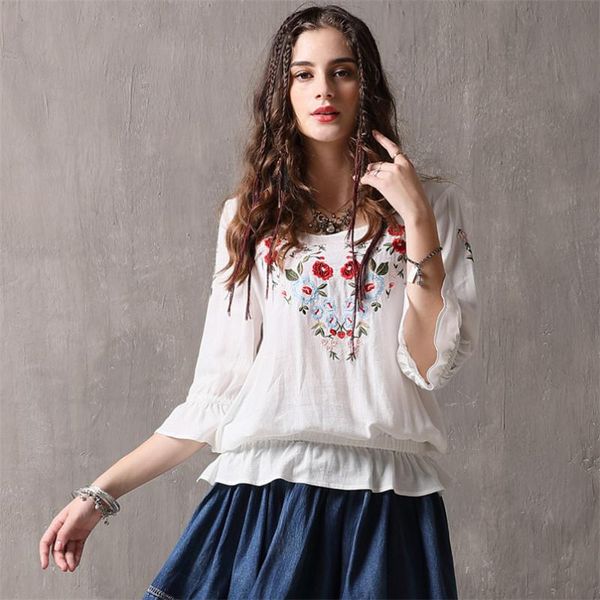 spring 100% cotton women loose blouses shirts 2020 vintage blusas o-neck flare sleeve floral embroidery white women's shirt 9260
spring 100% cotton women loose blouses shirts 2020 vintage blusas o-neck flare sleeve floral embroidery white women's shirt 9260