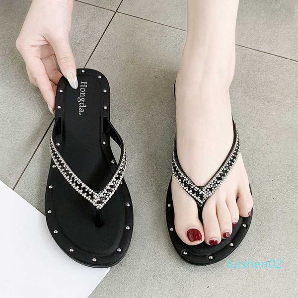 women summer flat shoes black white beach flip flops 2020 fashion rivet rhinestone slippers lady slides shoes chaussures femme l02
women summer flat shoes black white beach flip flops 2020 fashion rivet rhinestone slippers lady slides shoes chaussures femme l02