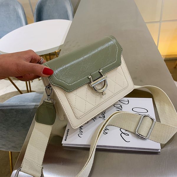 2019 new korean chain joker shoulder messenger bag fashion western style texture small square bag
2019 new korean chain joker shoulder messenger bag fashion western style texture small square bag
