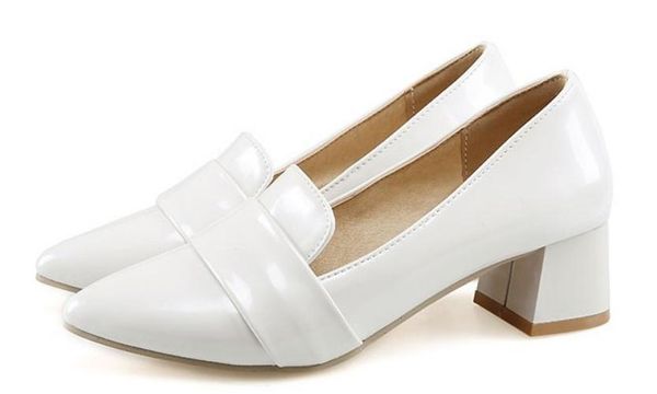 2019 women's shoes in spring and autumn with new style middle heel coarse heel pointed end @20, Black
2019 women's shoes in spring and autumn with new style middle heel coarse heel pointed end @20, Black