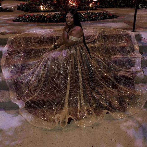 long sparkly glitter prom dresses 2020 v-neck cap sleeve elegant golden sequin african plus size girl evening dresses robes de soirée, Black
long sparkly glitter prom dresses 2020 v-neck cap sleeve elegant golden sequin african plus size girl evening dresses robes de soirée, Black