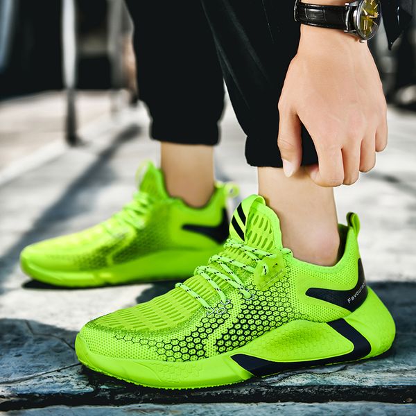 men shoes running sport sneakers fashion training walking sport shoes breathable 2020 new big size sneakers casual
men shoes running sport sneakers fashion training walking sport shoes breathable 2020 new big size sneakers casual