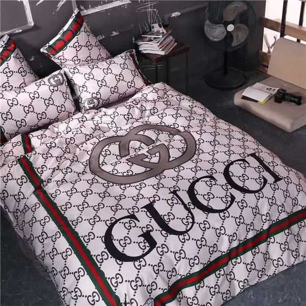 branded letter warm soft cotton bedding sets designer new household bedroom 100% cotton bedding sheet pillowcase cover
branded letter warm soft cotton bedding sets designer new household bedroom 100% cotton bedding sheet pillowcase cover