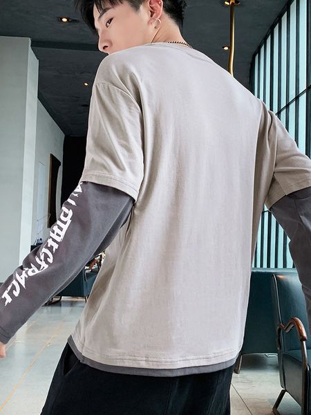 2020 spring and autumn new men's long-sleeved t-shirt trend clothes korean version of sweater fake two bottoming shirt, Black
2020 spring and autumn new men's long-sleeved t-shirt trend clothes korean version of sweater fake two bottoming shirt, Black