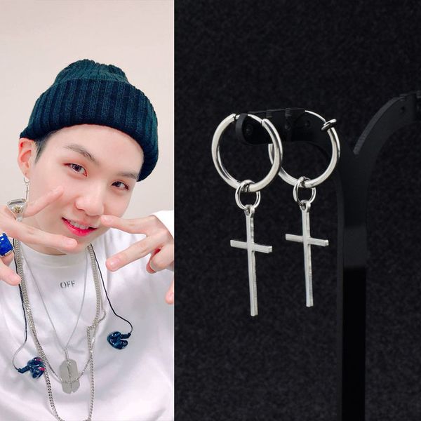 men's cross earring in gold silver or black, wire hoop dangle cross earrings, earring for guys, black earring, 552yw
men's cross earring in gold silver or black, wire hoop dangle cross earrings, earring for guys, black earring, 552yw