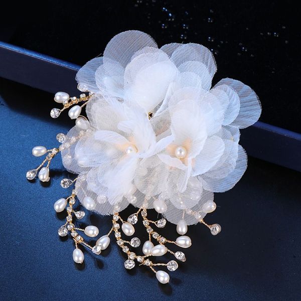 new hair clip fashion crystal pearl headdress women lady children headwear elegant hair accessories jewelry gifts charm, Golden;white 
new hair clip fashion crystal pearl headdress women lady children headwear elegant hair accessories jewelry gifts charm, Golden;white