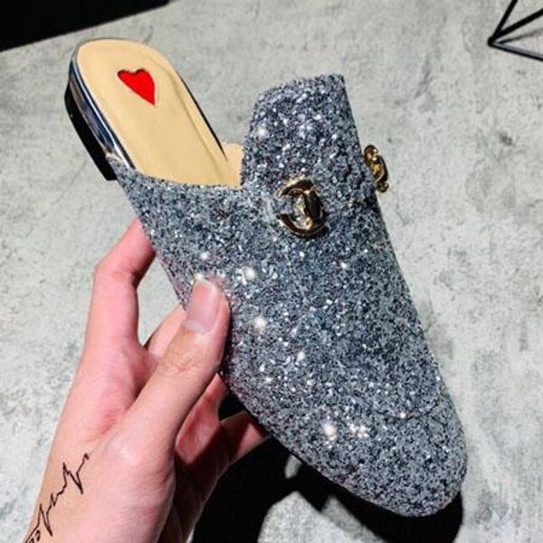 g new luxury for women 2019 soft cowhide outdoor slippers designer slippers size:35-40 with box y99, Black
g new luxury for women 2019 soft cowhide outdoor slippers designer slippers size:35-40 with box y99, Black