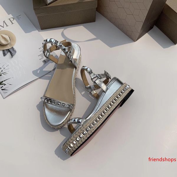 thick heels luxury designer sandals ladies luxury designer shoes silver color wedding party dress shoes sale
thick heels luxury designer sandals ladies luxury designer shoes silver color wedding party dress shoes sale