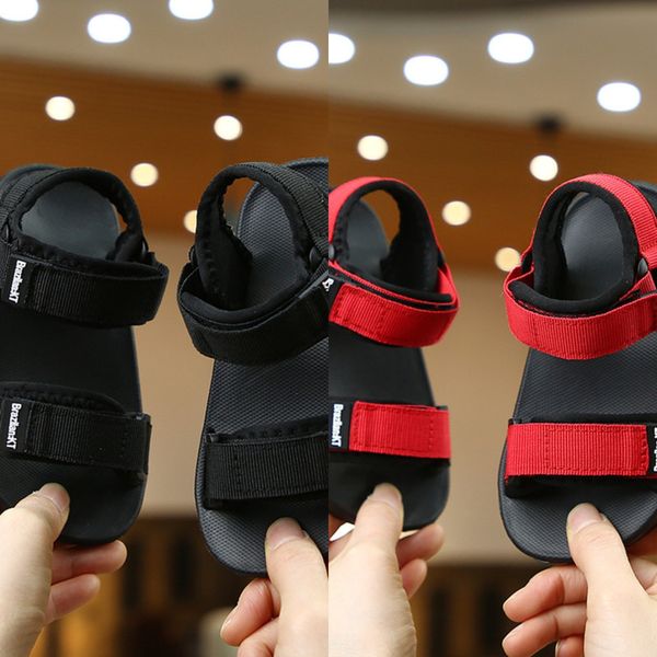 children's light princess shoes and slippers sandals sandals soft bottom parent-child children's slippers summer, Black;red
children's light princess shoes and slippers sandals sandals soft bottom parent-child children's slippers summer, Black;red
