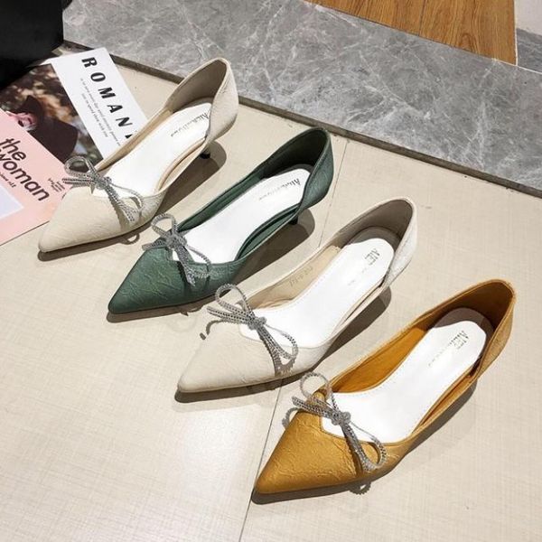crystal bow-knot casual woman platform shoes pointed toe dress flats women shallow mouth rhinestone butterfly new summer rubber, Black
crystal bow-knot casual woman platform shoes pointed toe dress flats women shallow mouth rhinestone butterfly new summer rubber, Black