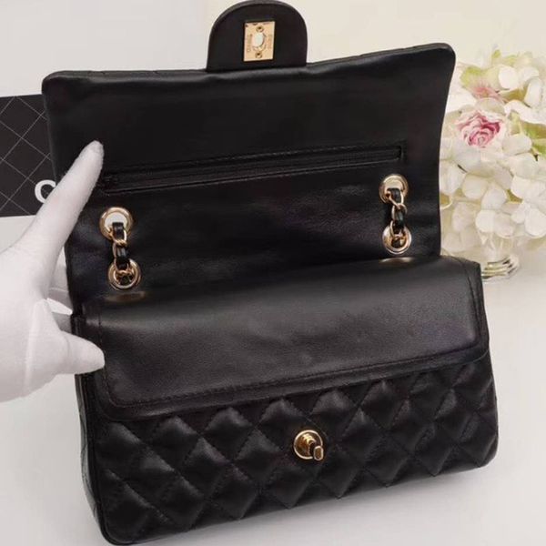 2019 luxury real leather women handbags fashion designer famous brands pleated ladies leather hand bag chain shoulder bags
2019 luxury real leather women handbags fashion designer famous brands pleated ladies leather hand bag chain shoulder bags