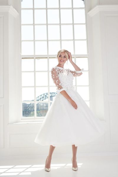 ball gown house of mooshki wedding gowns jewel neck long sleeve tulle hand made flower ruched wedding dresses tea length bridal gown, White
ball gown house of mooshki wedding gowns jewel neck long sleeve tulle hand made flower ruched wedding dresses tea length bridal gown, White