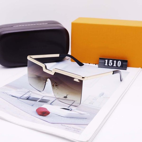 the new 2020 men and women drive in the original box of the hd square trend sunglasses, Black
the new 2020 men and women drive in the original box of the hd square trend sunglasses, Black