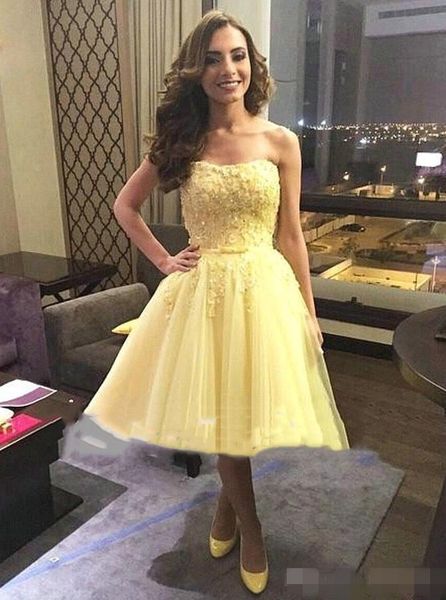 2019 yellow short prom dresses knee length tulle lace applique beaded sweetheart neckline ribbon cocktail party ball gown custom made, Black
2019 yellow short prom dresses knee length tulle lace applique beaded sweetheart neckline ribbon cocktail party ball gown custom made, Black
