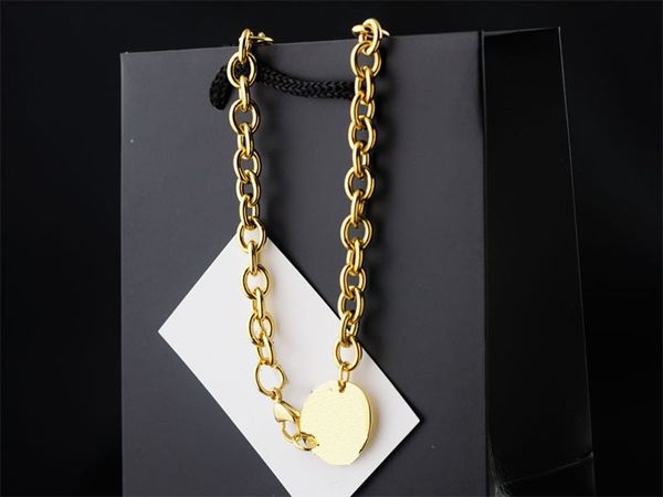 2019 new fashion gold thick chain with gold round plate pendant necklaces for women wholesale necklaces, Silver
2019 new fashion gold thick chain with gold round plate pendant necklaces for women wholesale necklaces, Silver
