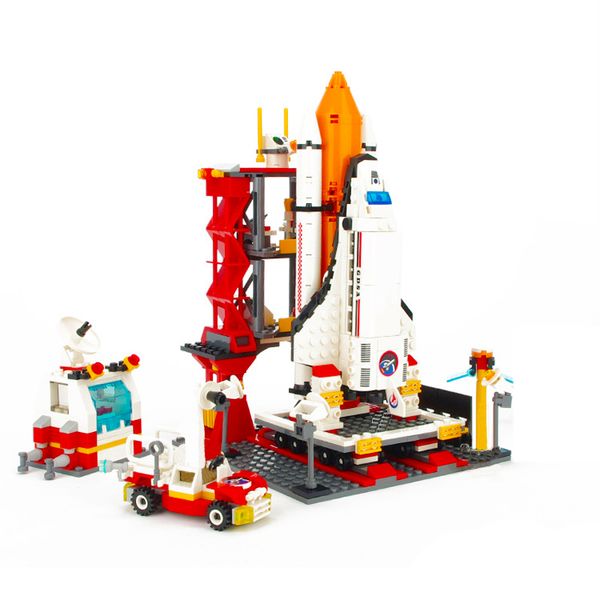 679pcs совместимые legoinglys city космодром space shuttle launch center кирпичи building block развивающие игрушки для детей 8815
679pcs совместимые legoinglys city космодром space shuttle launch center кирпичи building block развивающие игрушки для детей 8815