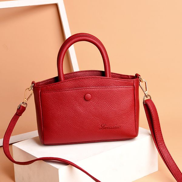 2019 new jiulin high-quality shoulder slung soft litchi fashion leisure bag women handbag
2019 new jiulin high-quality shoulder slung soft litchi fashion leisure bag women handbag