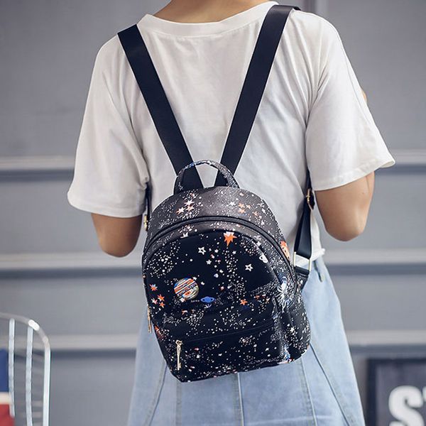 fashion casual 2019 fashion women's outdoor solid color nylon backpack student messenger travel bag 
fashion casual 2019 fashion women's outdoor solid color nylon backpack student messenger travel bag