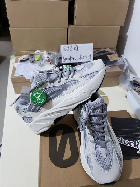 Whole ale 700 tatic reflective with box and tock x men hoe neaker trainer 700 hoe, Black;green
Whole ale 700 tatic reflective with box and tock x men hoe neaker trainer 700 hoe, Black;green