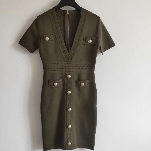 2020 new luxury women dresses short sleeve dresses lady designer clothing skinny dresses women simple and comfortable sweater, White;black
2020 new luxury women dresses short sleeve dresses lady designer clothing skinny dresses women simple and comfortable sweater, White;black