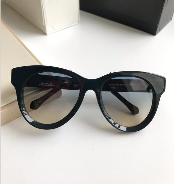 new fashion women sunglasses 2369 men sunglasses simple and generous men sun glasses outdoor uv400 protection eyewear with case, White;black
new fashion women sunglasses 2369 men sunglasses simple and generous men sun glasses outdoor uv400 protection eyewear with case, White;black