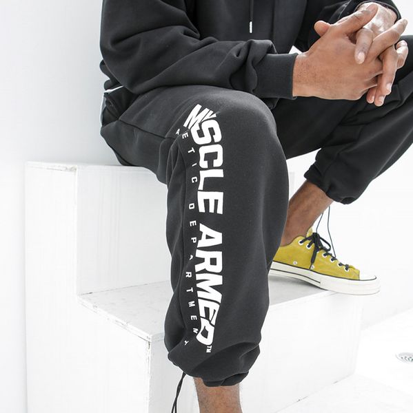 designer mens pants new brand mens sweat pants autumn fashion skinny sweatpants with letter priting casual style size m-2xl wholesales, Black
designer mens pants new brand mens sweat pants autumn fashion skinny sweatpants with letter priting casual style size m-2xl wholesales, Black