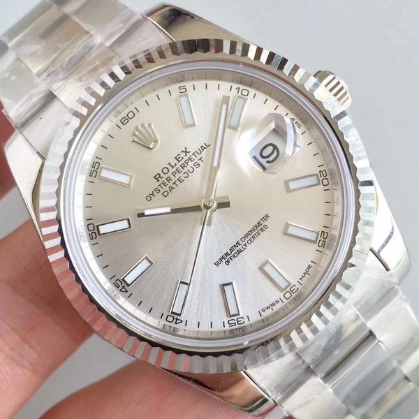 Hot Men Luxury Watch 18K Gold Watch 40MM Sapphire Mirror 228238 Series High Quality Automatic Movement Original Folding Buckle Stainless Ste
Hot Men Luxury Watch 18K Gold Watch 40MM Sapphire Mirror 228238 Series High Quality Automatic Movement Original Folding Buckle Stainless Ste