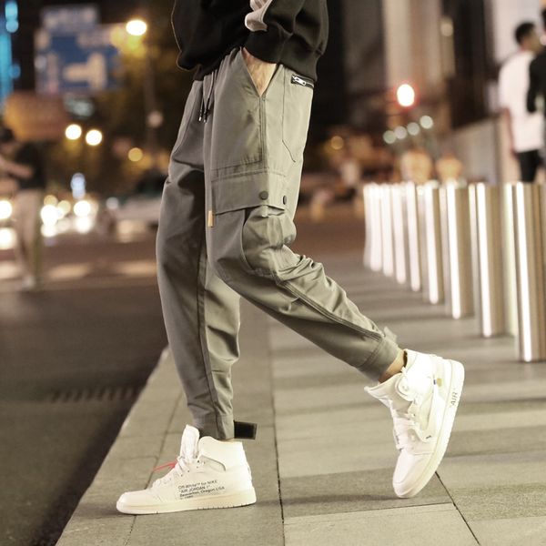 2018 autumn pants men multi-pocket cargo pants elastic waist harem pant hip hop casual loose joggers male, Black
2018 autumn pants men multi-pocket cargo pants elastic waist harem pant hip hop casual loose joggers male, Black
